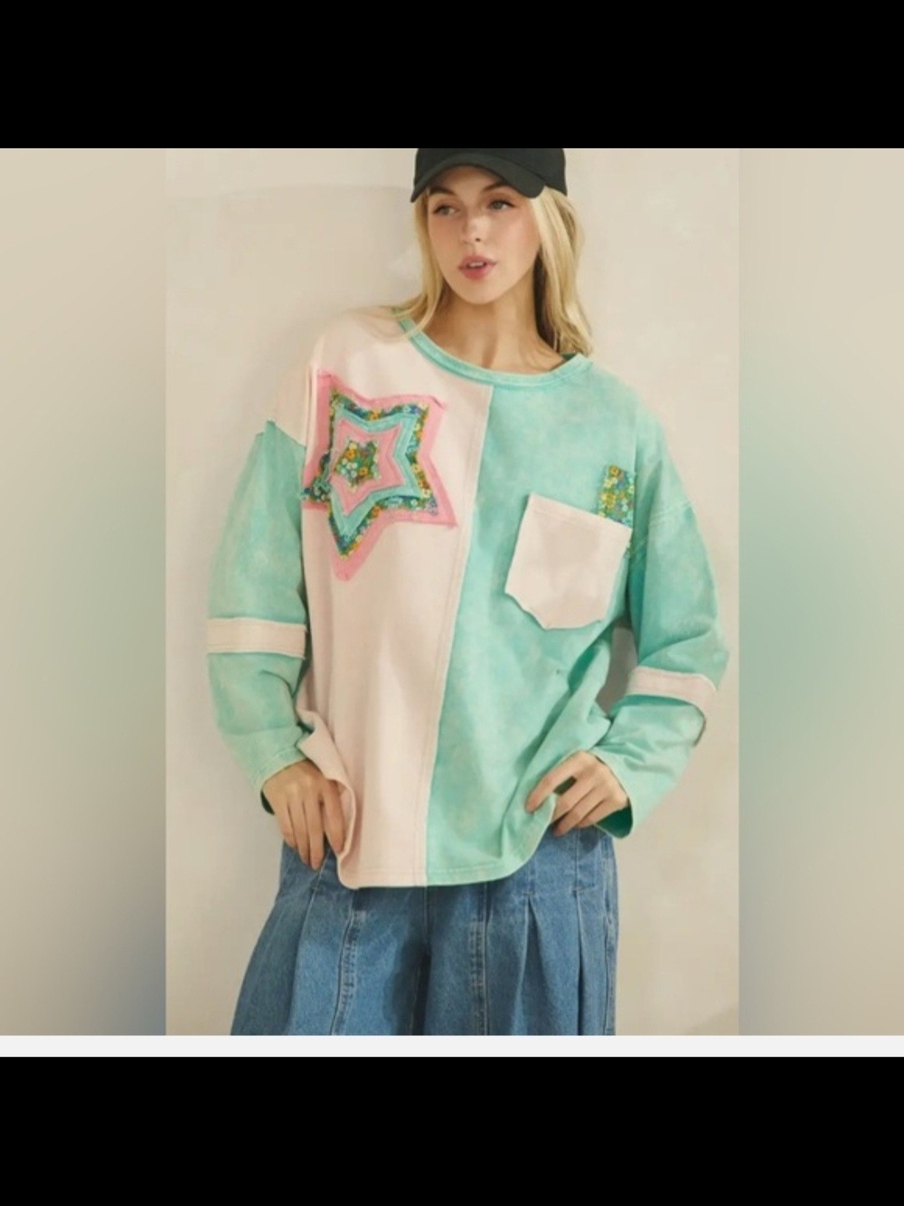 Two-Tone Star Patch Sweatshirt in Mint & Pale Pink